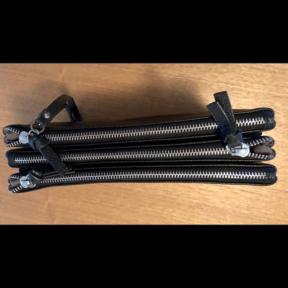 JustFab Wristlet - Picture 2 of 4